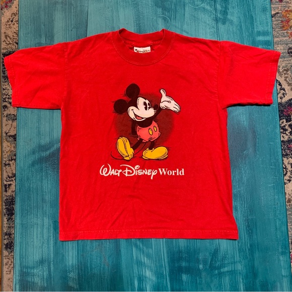 ✨ walt disney world kids 🪄 vintage red classic mickey mouse tee 🪄 youth MED ✨ - Picture 2 of 5